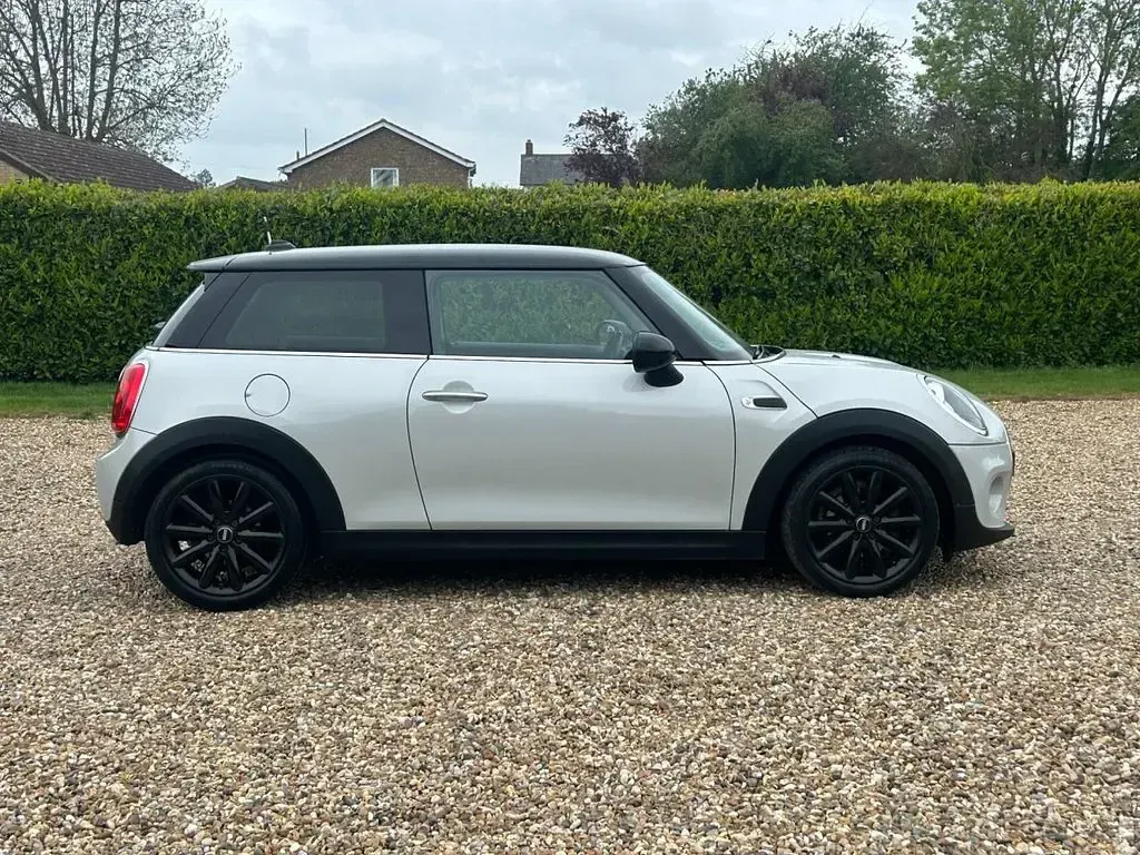 Used Mini Cooper Hatch 2015 Silver Hatchback