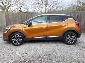 Used Renault Captur SE 140 HP (102 kW) 2022 Orange SUV