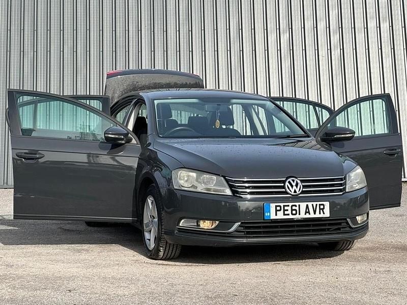 Used VW Passat S 2011 Grey Sedan