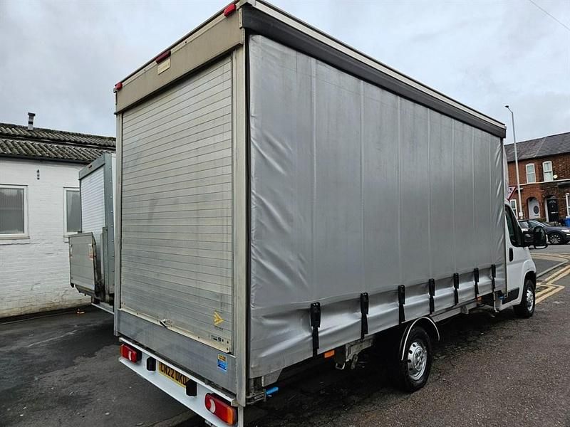 Used Peugeot Boxer S 140 HP (102 kW) 2022 White Van