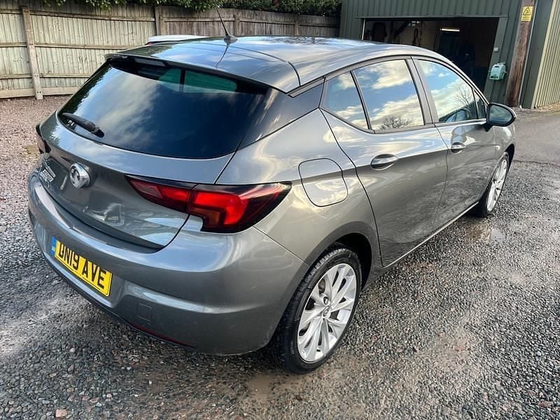 Used Vauxhall Astra Design Edition 2019 Grey Hatchback