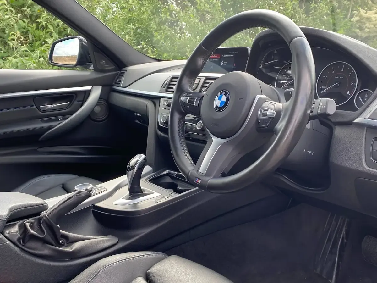 Used BMW 320 M Sport 2019 Mineral grey Estate