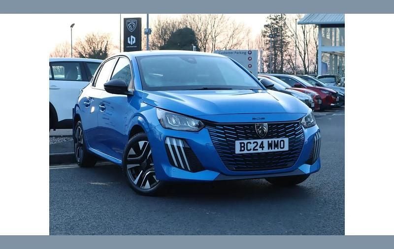 Used Peugeot 208 Allure 101 HP (74 kW) 2024 Blue Hatchback