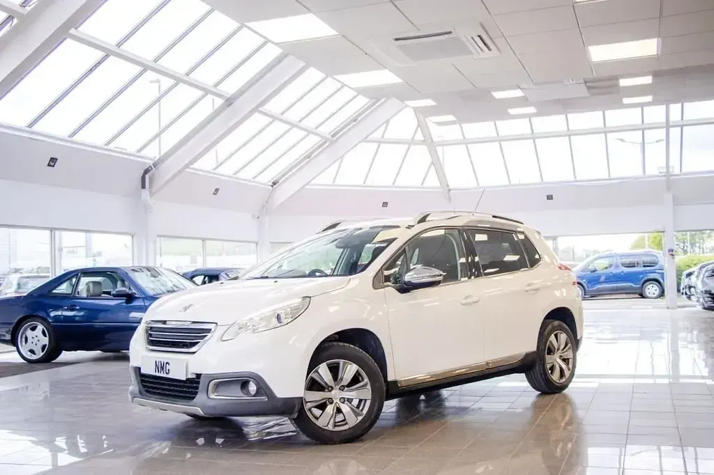 Second-hand Peugeot 2008 Allure 82 CP (60 kW) 2016 Alb SUV