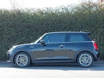 Used Mini Cooper S Level 2 135 kW (184 HP) 2023 Black Hatchback