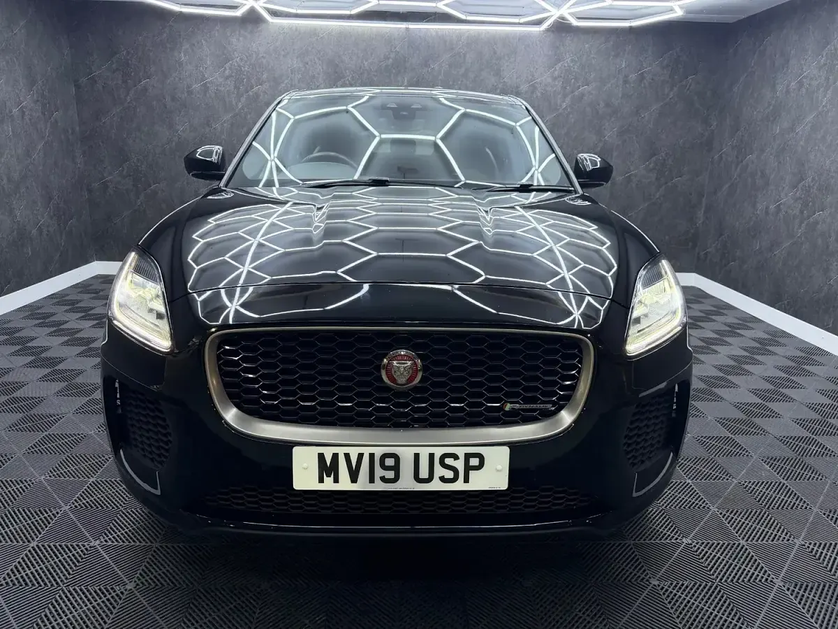 Used Jaguar E-Pace R-Dynamic 150 HP (110 kW) 2019 Black SUV