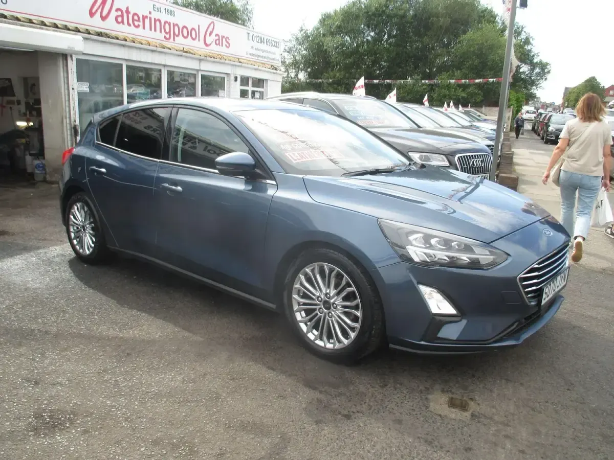 Used Ford Focus Titanium X 125 HP (91 kW) 2020 Blue Hatchback