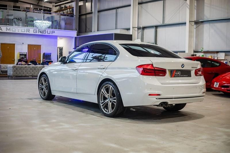 Used BMW 320 Sport Line 190 HP (139 kW) 2016 White Sedan