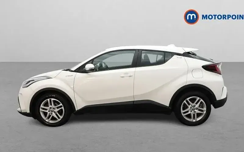Used Toyota C-HR 122 HP (89 kW) 2023 SUV