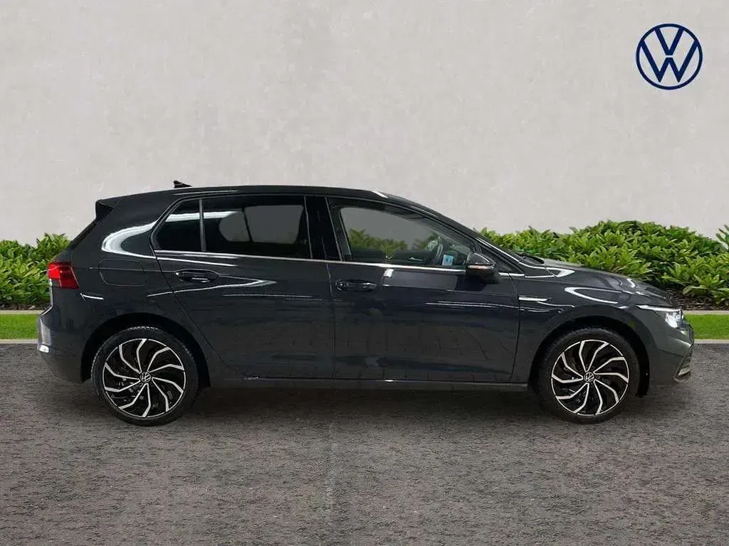 Used VW Golf VIII Edition 130 HP (95 kW) 2023 Grey Hatchback
