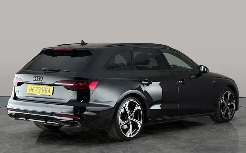 Used Audi A4 Black Edition 150 HP (110 kW) 2023 Black Estate