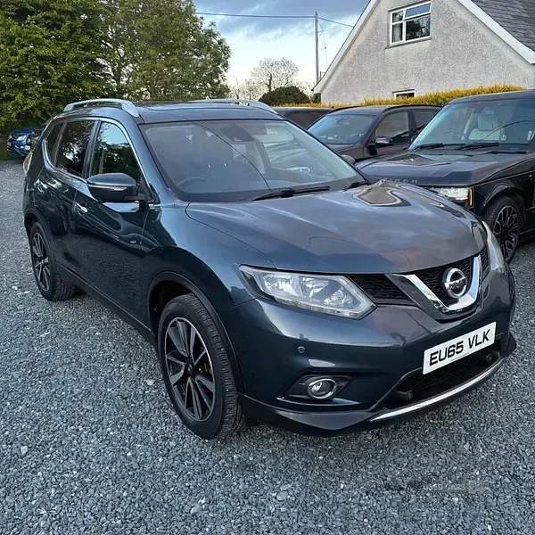 Used Nissan X-Trail N-TEC 130 HP (95 kW) 2015 Blue SUV
