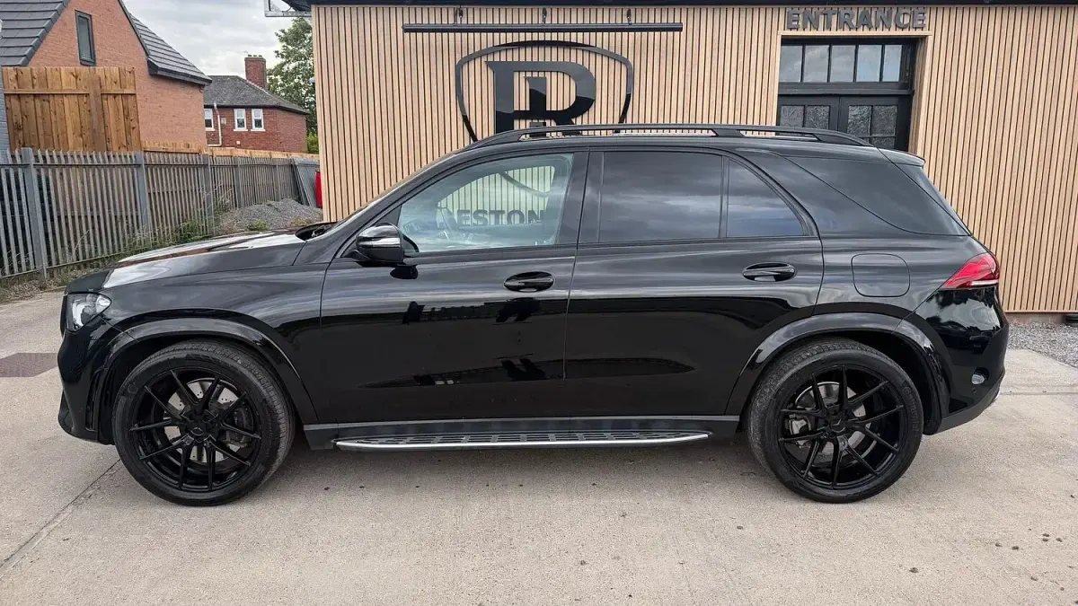 Used Mercedes GLE350 de AMG line 2022 Black SUV