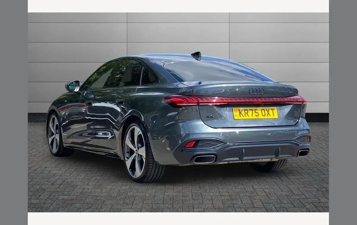 Used Audi A5 Advanced 150 HP (110 kW) 2025 Grey Sedan