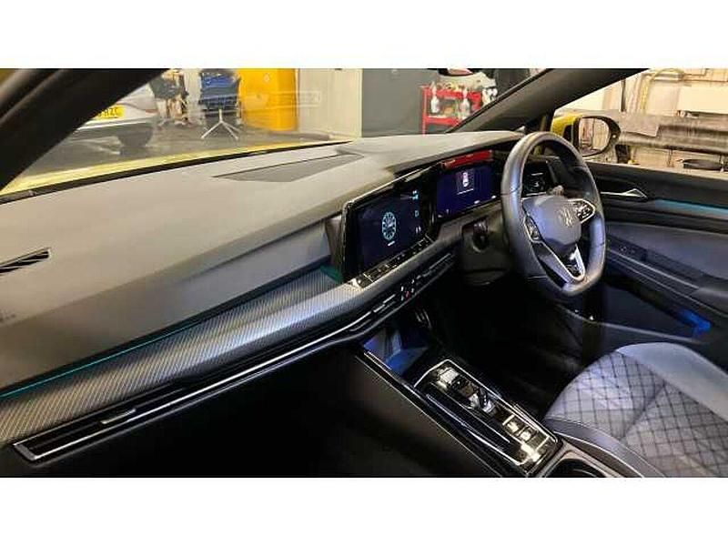 Used VW Golf VIII 150 HP (110 kW) 2023