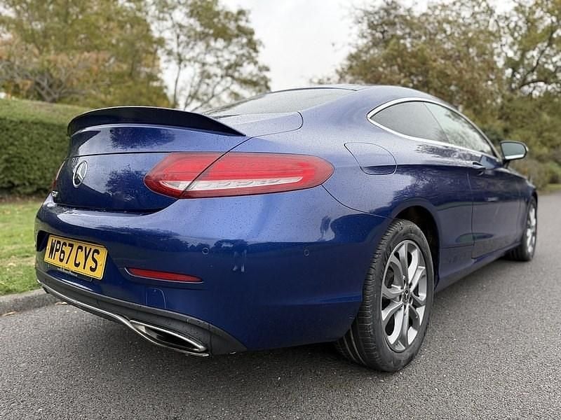Used Mercedes C200 184 HP (135 kW) 2017 Blue Coupe