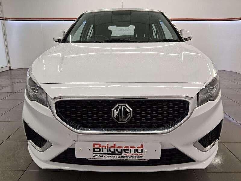 Used MG MG3 Exclusive 2024 White Hatchback