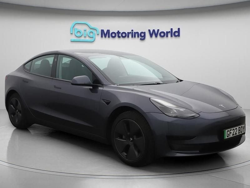 Grey Used 2022 Tesla Model 3 Standard Range Plus Sedan | £16,500 (Fair price) - Image 1/4