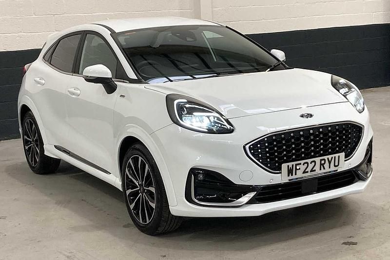 White Used 2022 Ford Puma ST-Line Hatchback | £17,295 (Fair price) - Image 1/4