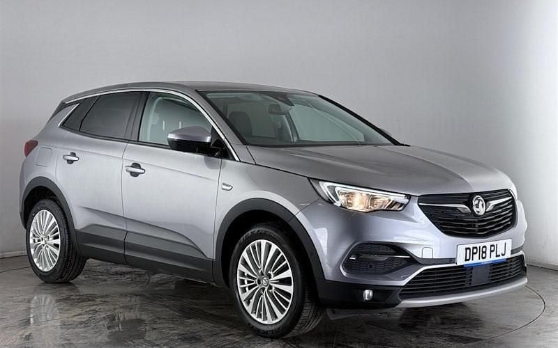 Used Vauxhall Grandland X Sport 131 HP (96 kW) 2018 Grey SUV