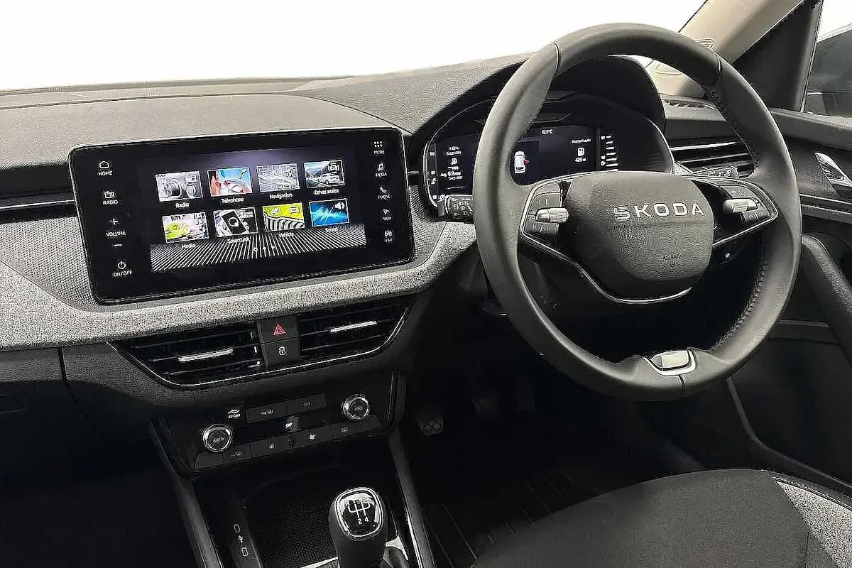 Used Skoda Kamiq SE 94 HP (69 kW) 2025 Graphite grey metallic SUV