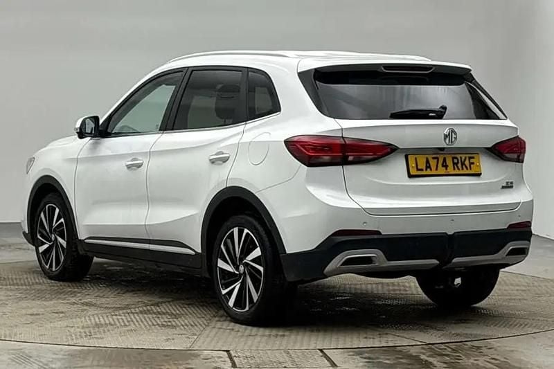 Used MG ZS Trophy 196 HP (144 kW) 2024 Solid  arctic white SUV