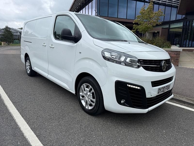 White Used 2020 Vauxhall Vivaro Sportive Van | £10,995 (A bit pricey) - Image 1/4