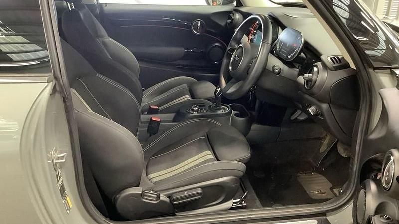 Used Mini Cooper SE Hatch 135 kW (184 HP) 2021 Grey Hatchback