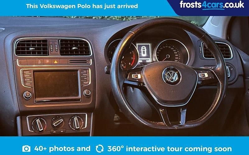 Used VW Polo SE 60 HP (44 kW) 2014 Blue Hatchback