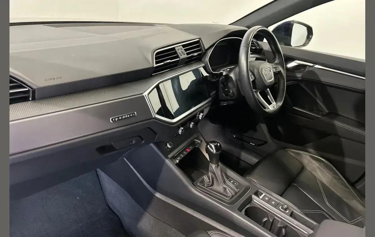 Used Audi Q3 S-Line 187 HP (137 kW) 2021 Blue SUV