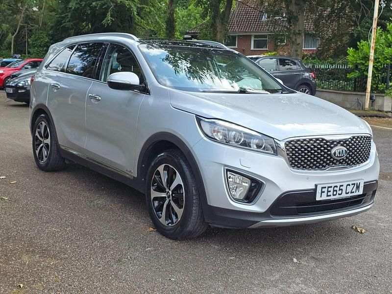 Silver Used 2015 Kia Sorento SUV | £15,495 (Expensive) - Image 1/4