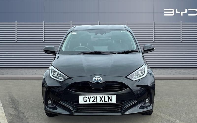 Used Toyota Yaris Hybrid Design 116 HP (85 kW) 2026 Hatchback
