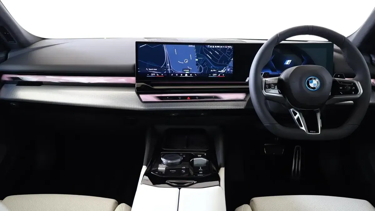 New BMW 530e M Sport 295 HP (216 kW) 2026 Grey Estate