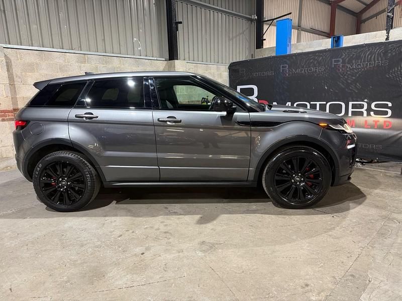 Used Land Rover Range Rover evoque HSE Dynamic 180 HP (132 kW) 2016 Grey Estate