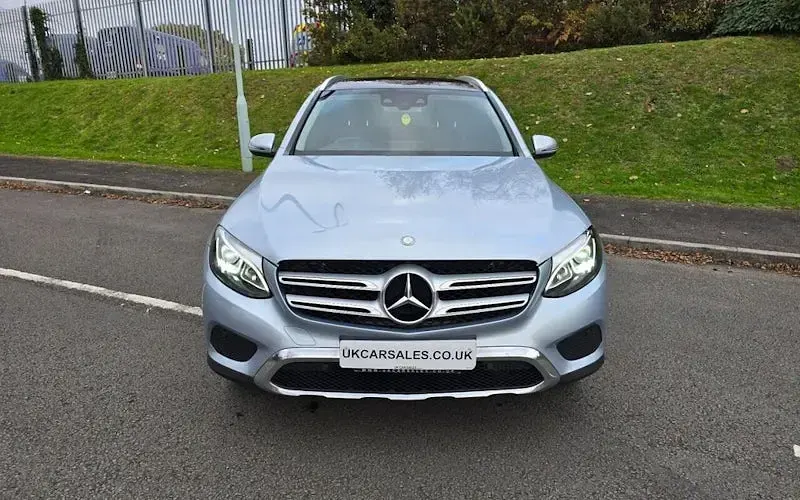 Gebraucht Mercedes GLC250 Premium 204 PS (150 kW) 2019 Kombi