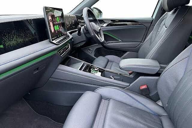 Used VW Tiguan R-line 150 HP (110 kW) 2025 Silver SUV