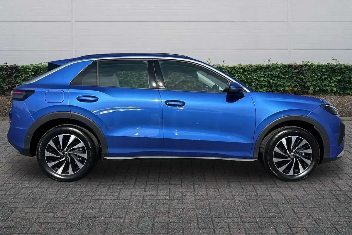 New VW T-Roc Life 2026 Celestial blue SUV