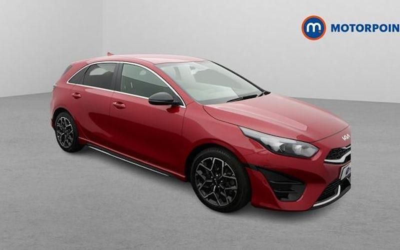 Usado Kia Ceed GT-Line 160 HP (117 kW) 2023 Citadino