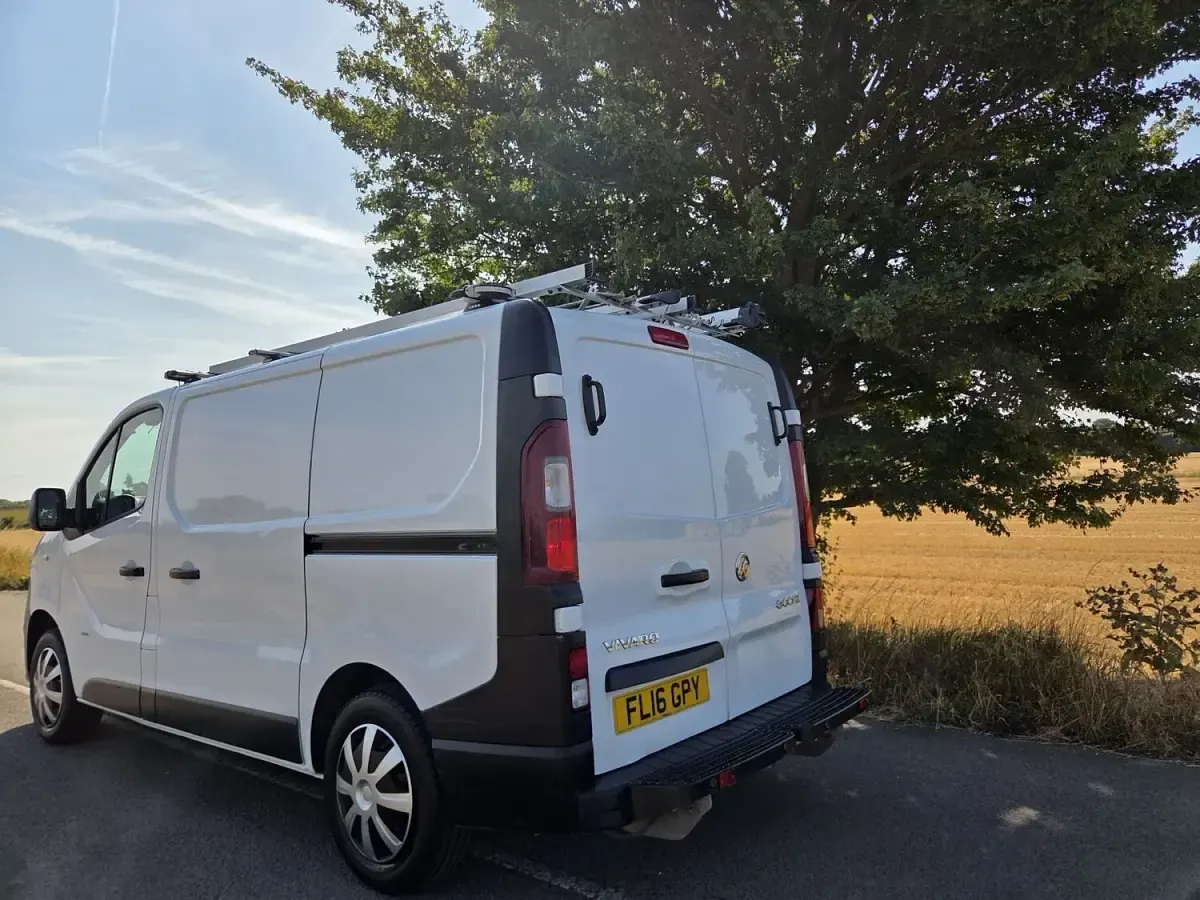 Used Vauxhall Vivaro 2016 White