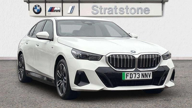 Used BMW i5 M Sport 246 kW (335 HP) 2023 White Sedan