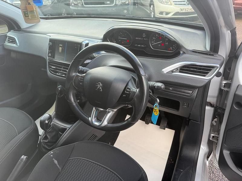 Used Peugeot 208 Active 2018 Silver Hatchback