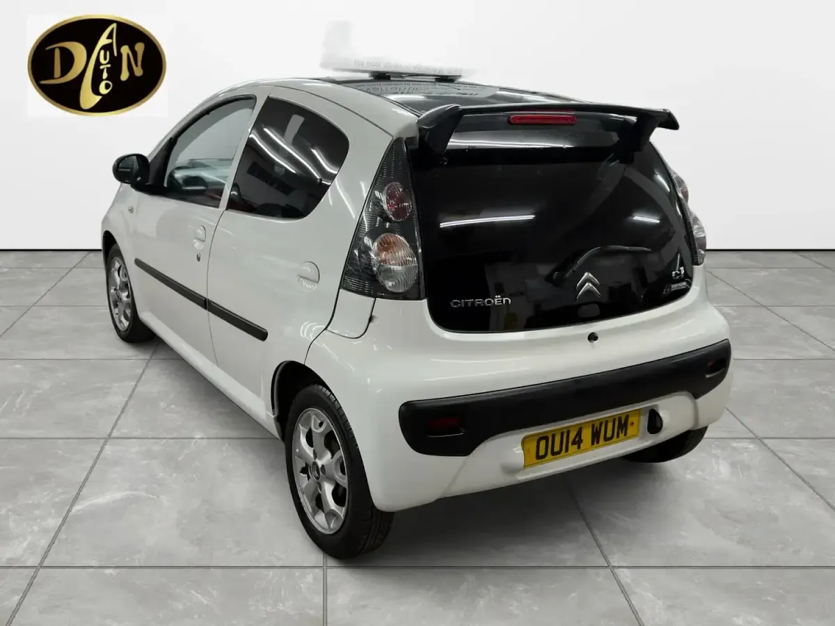 Used Citroën C1 Platinum 2014 White Hatchback