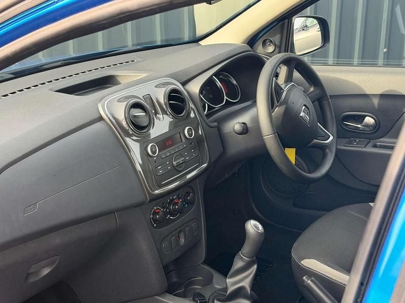 Used Dacia Sandero Essentiel 2019 Blue Hatchback