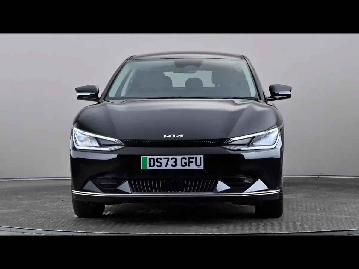 Used Kia EV6 Air 166 kW (226 HP) 2024 Black SUV