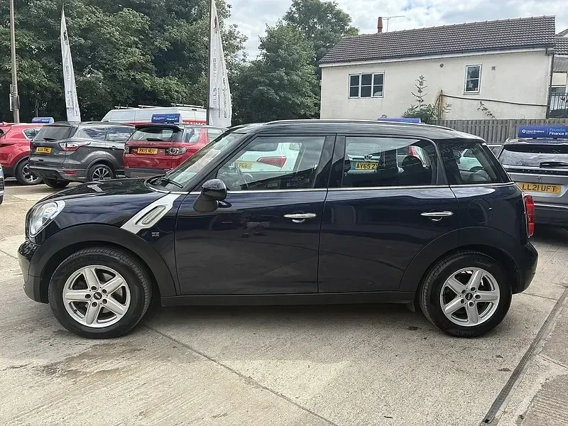 Used Mini Cooper D 112 HP (82 kW) 2014 Blue Hatchback