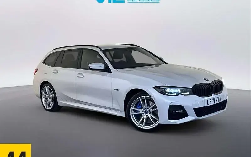 Used BMW 330e M Sport 292 HP (214 kW) 2022 Estate