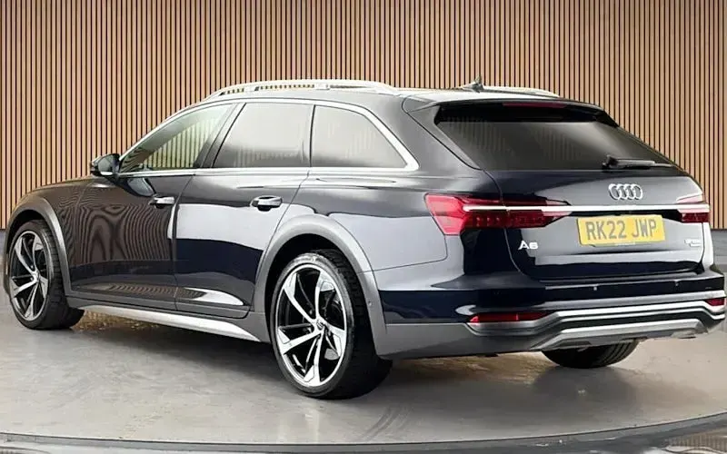 Used Audi A6 Allroad Sport 340 HP (250 kW) 2021 Blue Estate