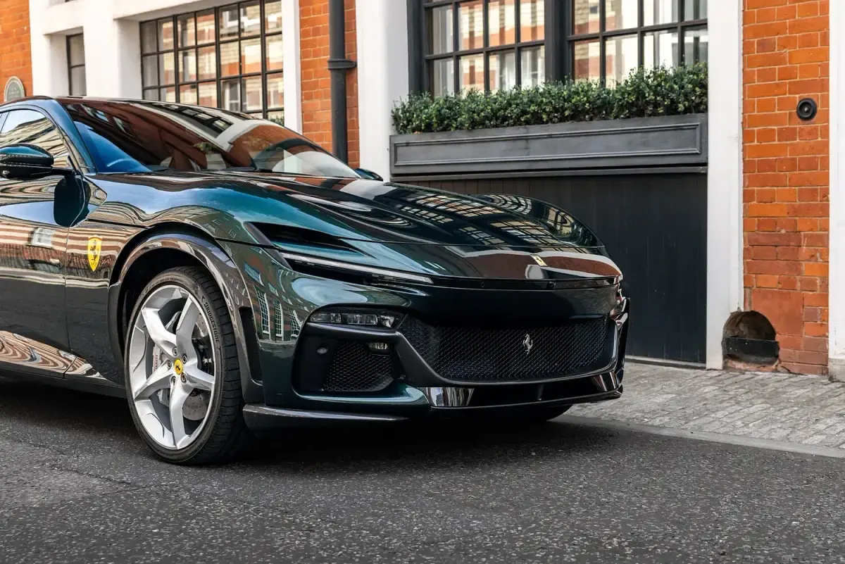 Used Ferrari Purosangue 725 HP (533 kW) 2024 Green SUV
