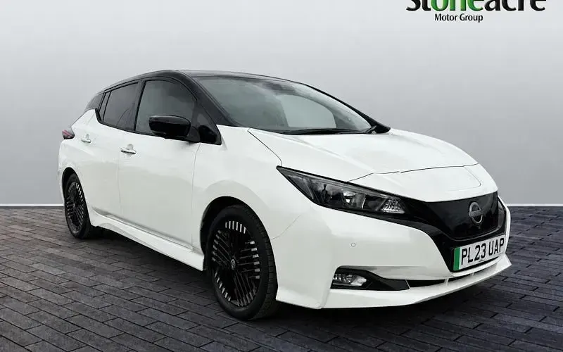 Used Nissan Leaf N-Connecta 110 kW (150 HP) 2025 Hatchback