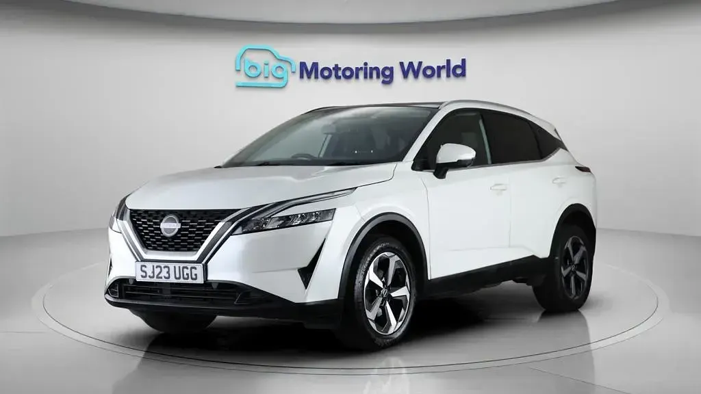Used Nissan Qashqai N-Connecta 140 HP (102 kW) 2023 White SUV